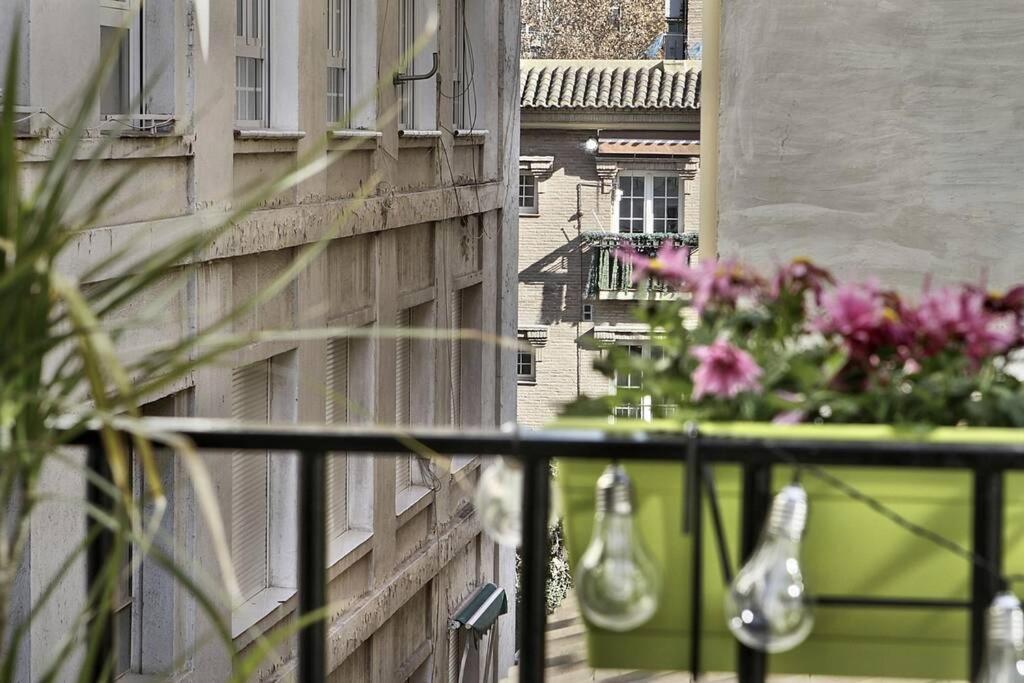 Acogedor Apartamento En El Centro De La Ciudad Grenade Extérieur photo