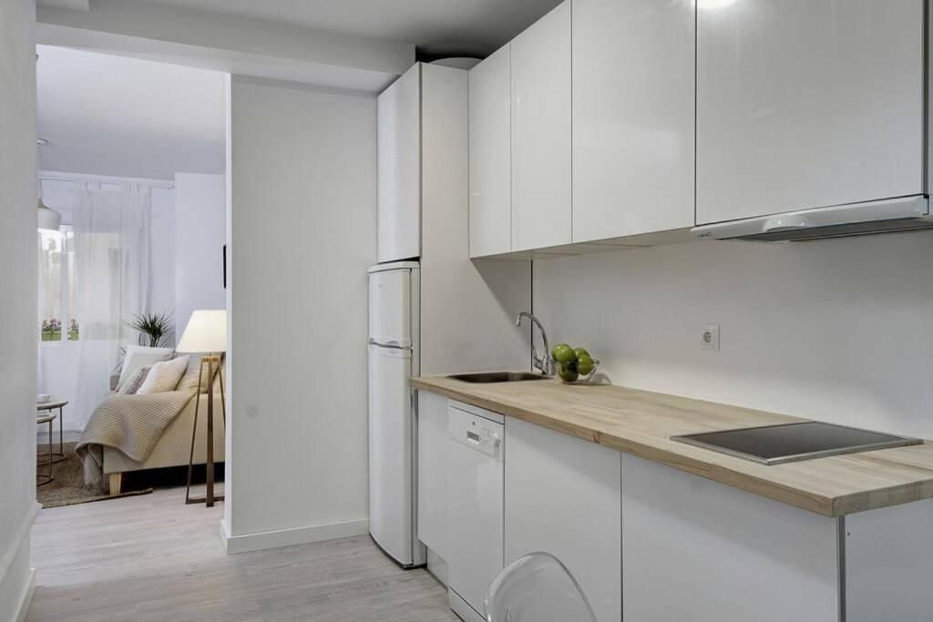 Acogedor Apartamento En El Centro De La Ciudad Grenade Extérieur photo