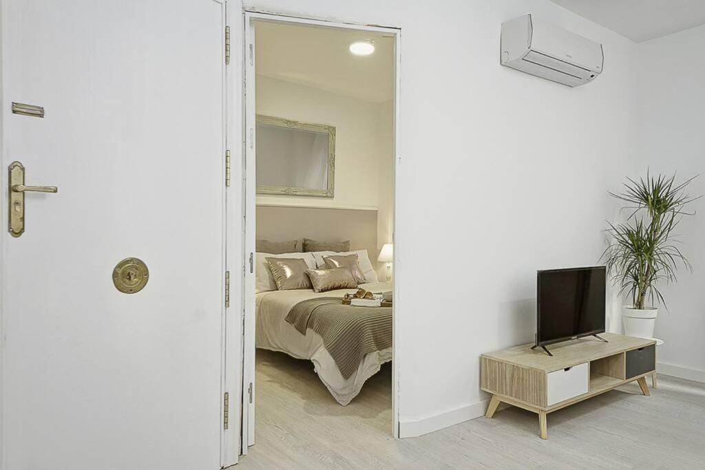 Acogedor Apartamento En El Centro De La Ciudad Grenade Extérieur photo